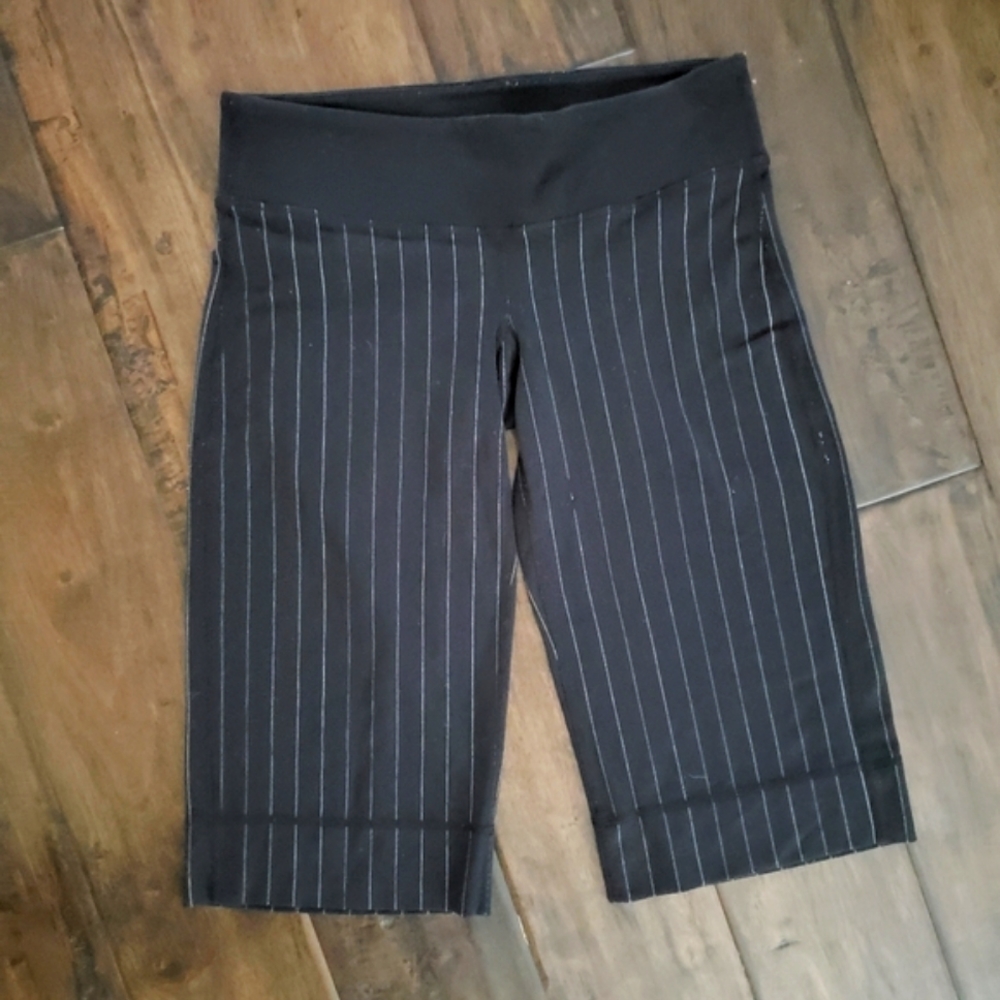 Deep vintage Lululemon bermuda long shorts lowrise